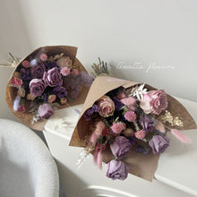 Load image into Gallery viewer, Rose dried flowers bundle