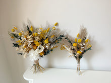 Load image into Gallery viewer, Sunshine Bridal Bouquet