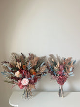 Load image into Gallery viewer, Bridal bouquet - Opera