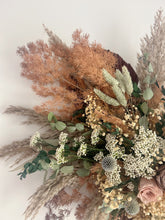 Load image into Gallery viewer, Flora arch arrangement