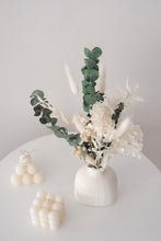 Load image into Gallery viewer, Petite bouquet - Meadow