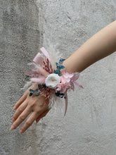Load image into Gallery viewer, Osaka Bridal Bouquet