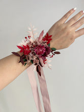 Load image into Gallery viewer, Bridal bouquet - Passion
