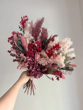 Load image into Gallery viewer, Bridal bouquet - Passion
