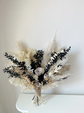 将图片加载到图库查看器，Bridal Bouquet - Twilight | boho bouquet / Home Decor | preserved flower bouquet | dried flowers bouquet
